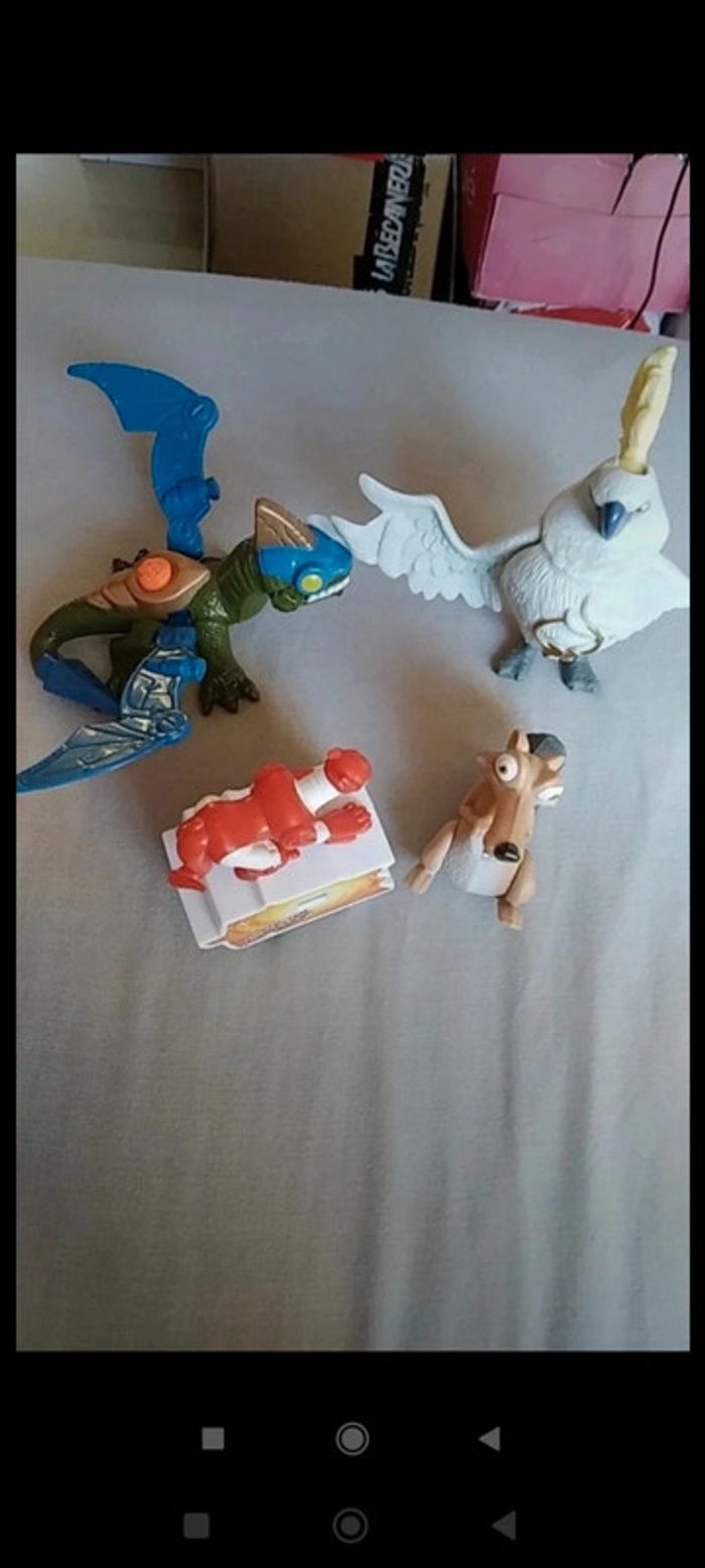 Lot jouets macdo