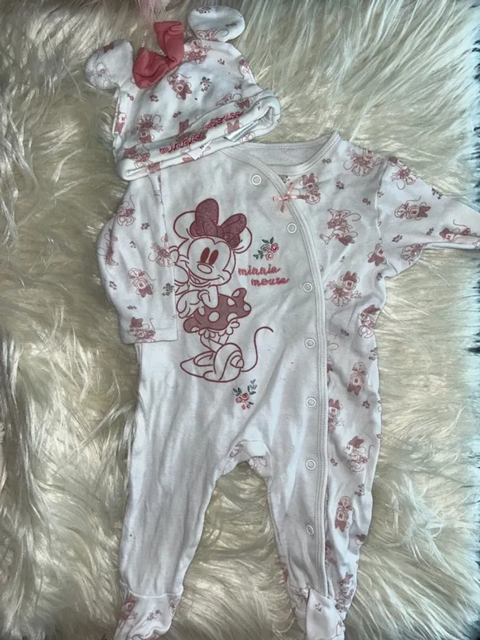 Pyjama Minnie avec bonnet