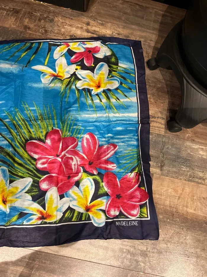 Paréo fleuri - photo numéro 3