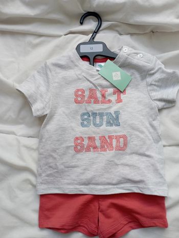 Ensemble short rose et TS manches courtes gris 12 mois TEX neuf 10€