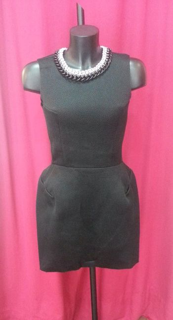 Robe sans manches en néoprène et collier intégré