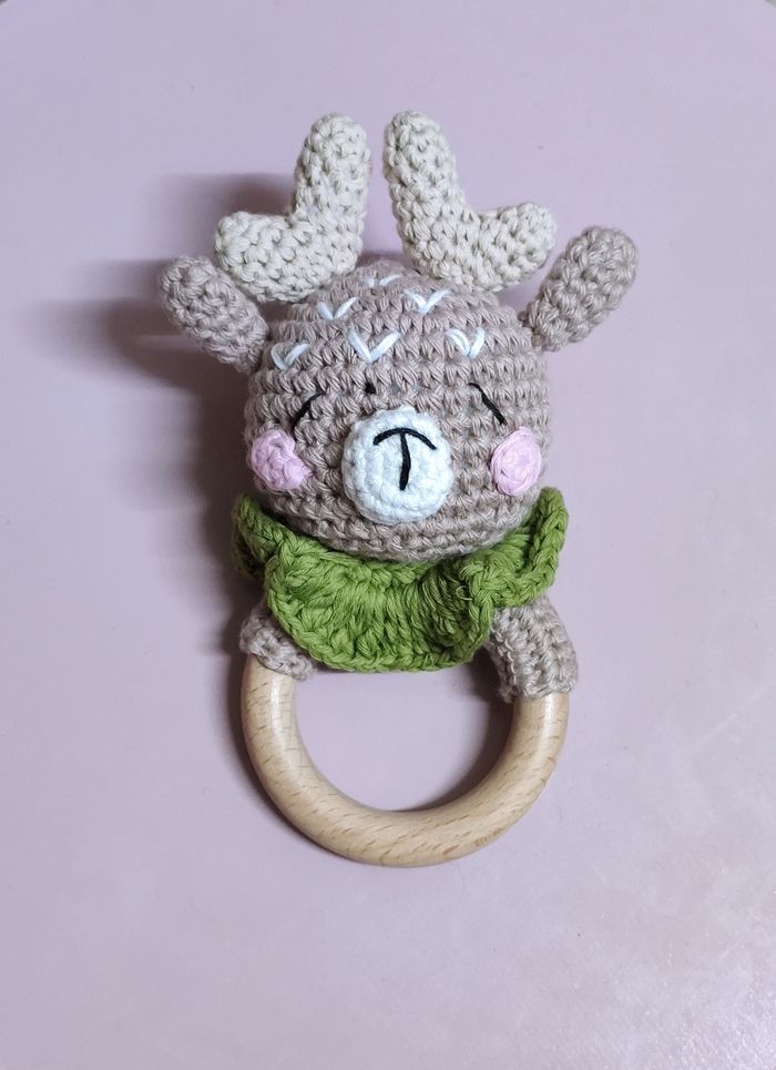 Hochet renne en crochet - photo numéro 2