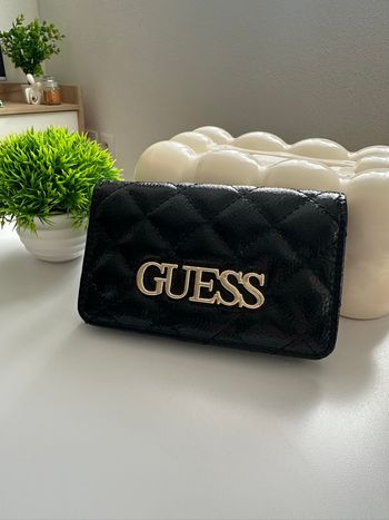 Porte monnaie et cartes guess