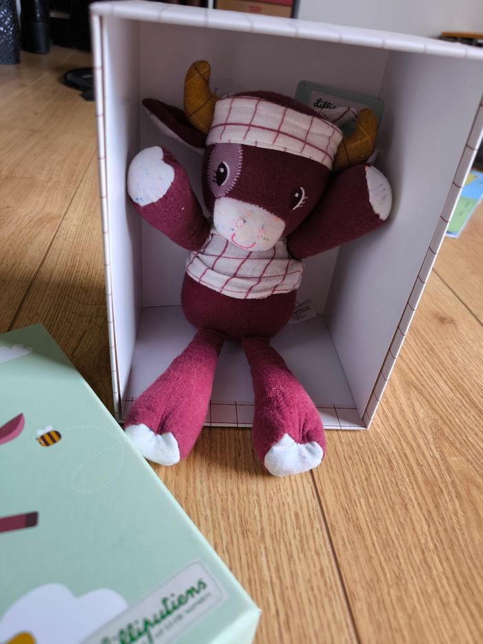 Peluche vache Lilliputiens
