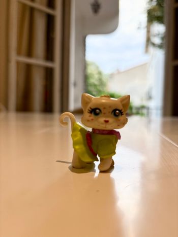 Figurine chat blanc n.114 Polly Pocket