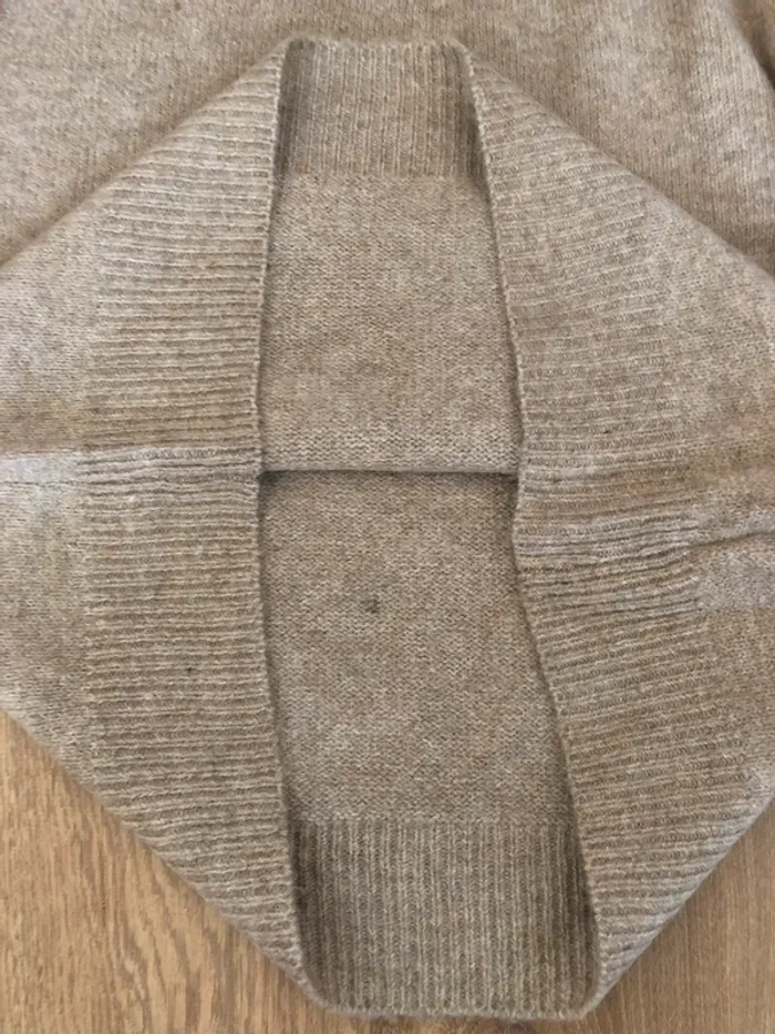 Pull marron - photo numéro 4
