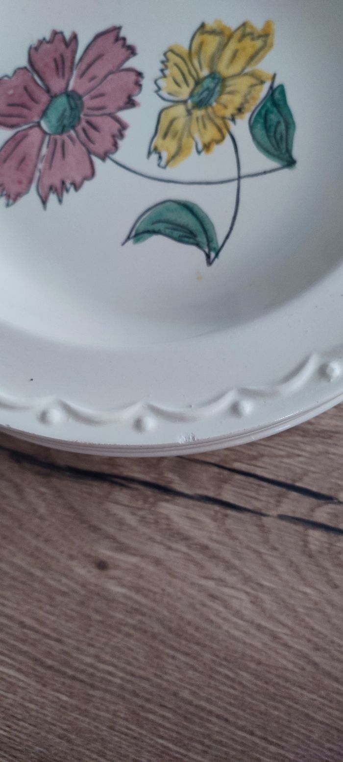 Lot assiettes - photo numéro 8