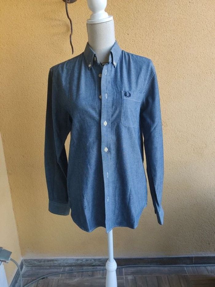 Chemise en Jean clair souple Fred Perry taille 36