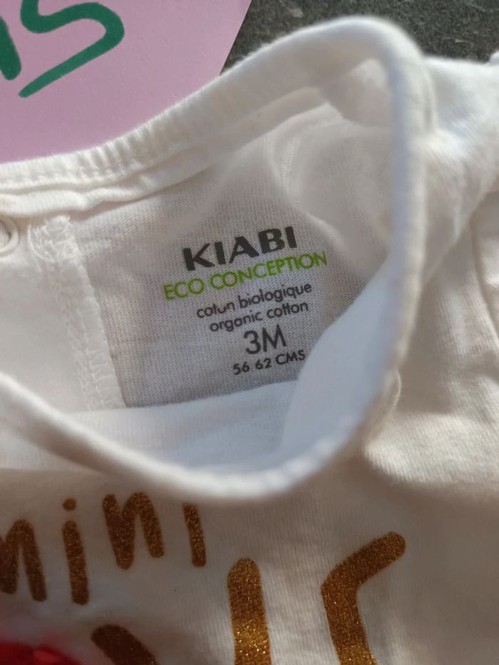 T-shirt LOVE 3 mois - photo numéro 3