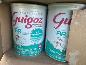 Lot de 6 boîtes de lait en poudre Guigoz Anti régurgitations 2 