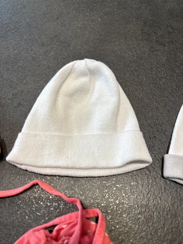 Lot bonnet naissance - photo numéro 4
