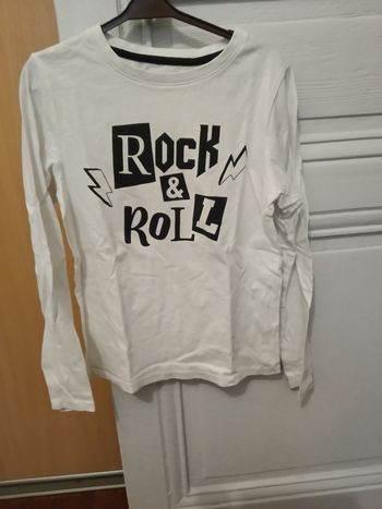 Tee-shirt Kiabi blanc et noir