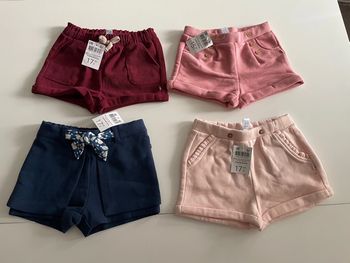 Lot de 4 short Obaibi 18 mois neufs avec étiquette