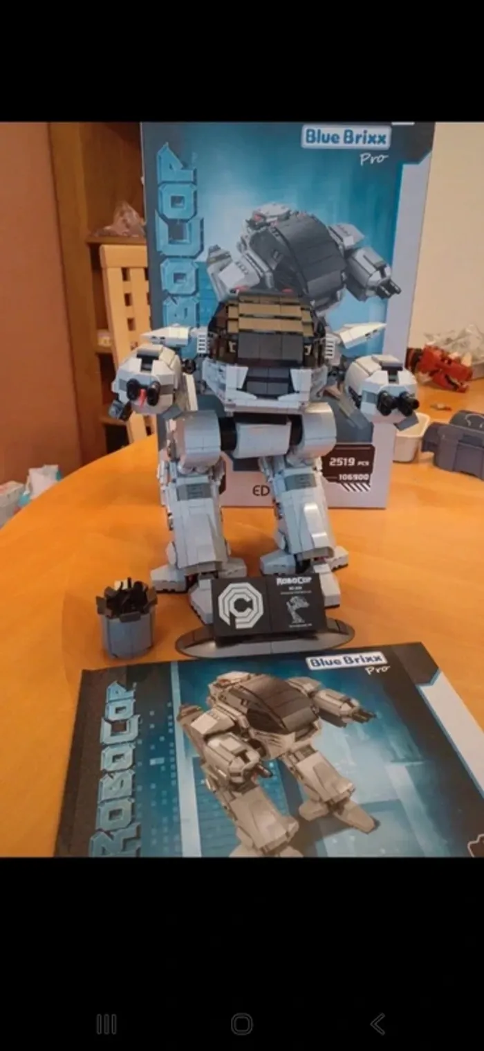 Blue Brixx Pro - ED-209 - Robocop - 2519 pièces - photo numéro 2