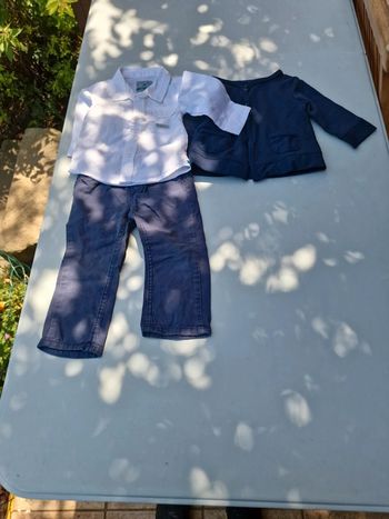 Ensemble jeans +chemise manches longues +gilet garçon