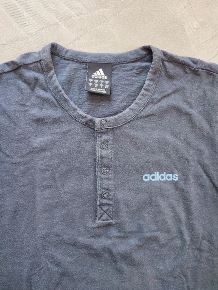 T-shirt manche longue Adidas taille M - photo numéro 2