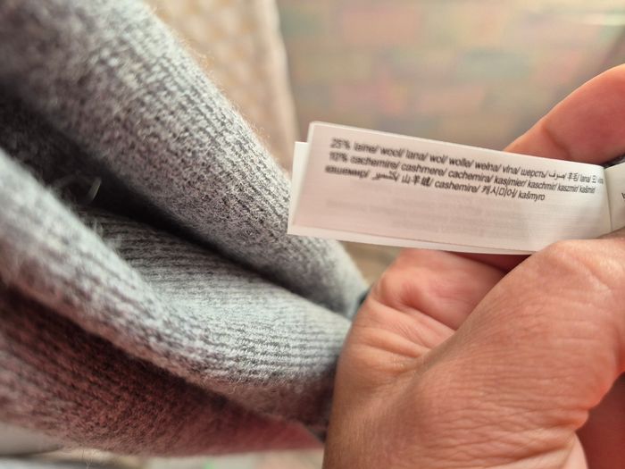 💕Jolie  Écharpe Grise Etam - Douceur Laine et Cachemire - NEUVE💕 - photo numéro 9