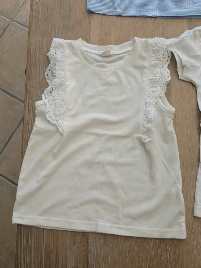 Lot tee shirt fille 5 ans - photo numéro 3