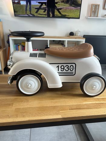 Porte voiture rétro 