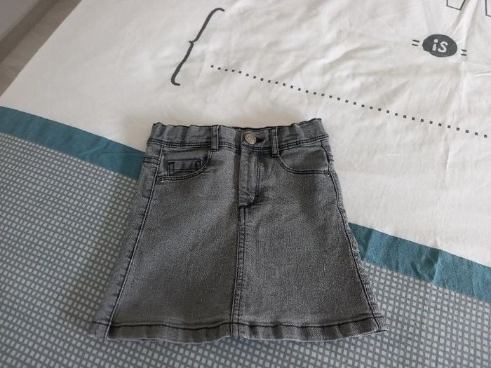 Vends jupe en jeans