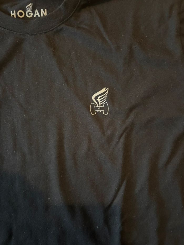 T-shirt Hogan taille L noir motif devant, voir photo - photo numéro 2