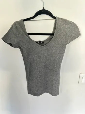TEE shirt jennifer