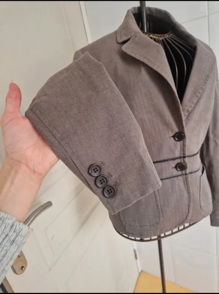 Jolie veste blazer cintré femme esprit taille M/38 - photo numéro 2