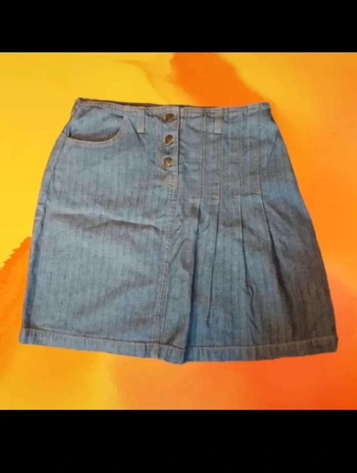 Jupe en jean taille 16 ans