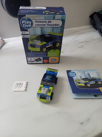 Voiture a construite lego