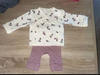 Ensemble bébé hiver/mid-saison – cache-cœur & pantalon