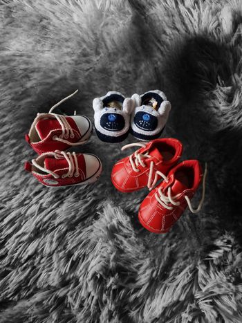 lot X3 chaussures / chausson bébé 0/6 mois