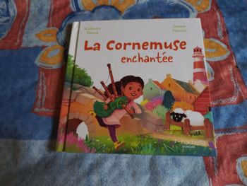 Hachette jeunesse la cornemuse enchanté 