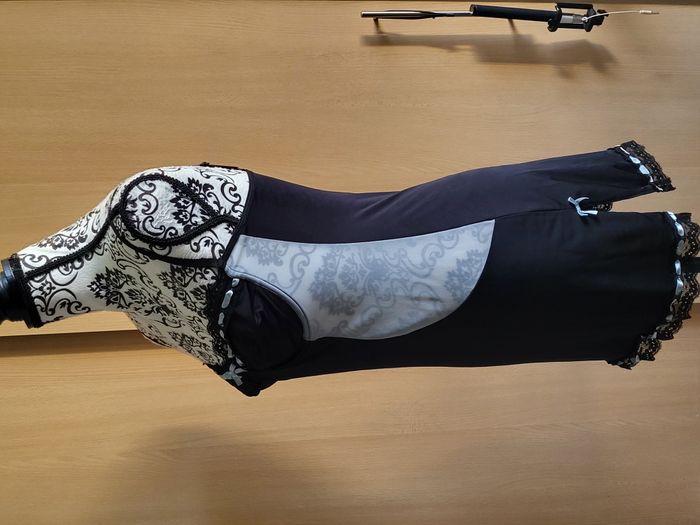 Nuisette NEUVE taille 38, 90D - photo numéro 7