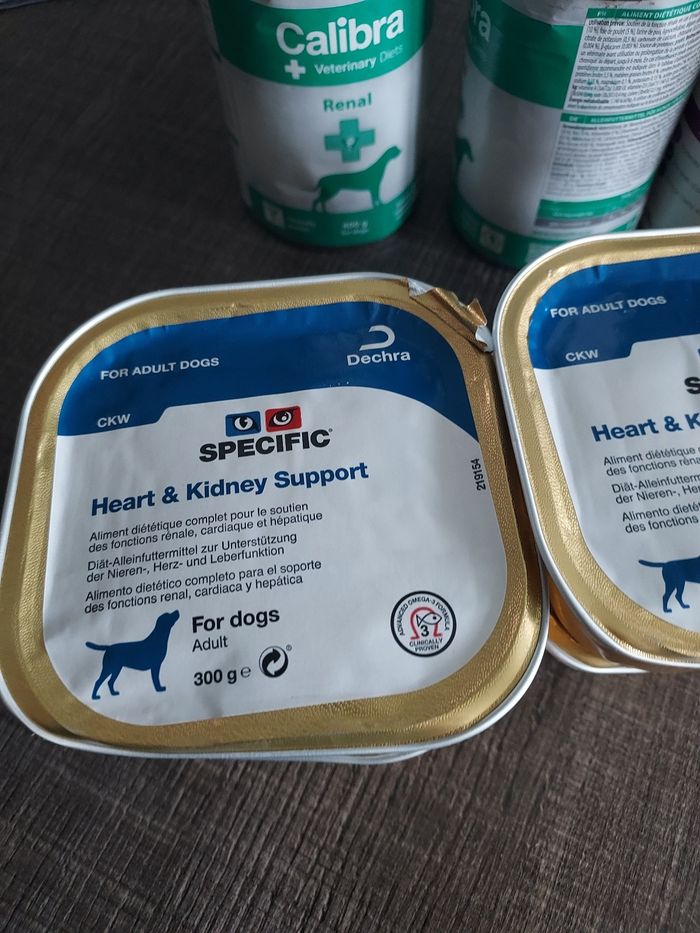 Lot de pâtés chien problème rénal - photo numéro 2