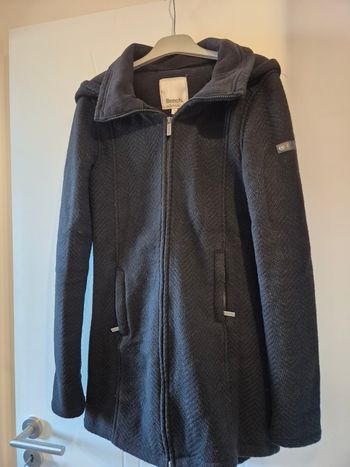 Veste chaude à capuche