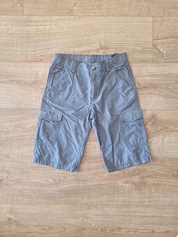 Short cargo 10 ans