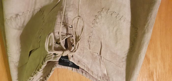 Pantalon cuir - photo numéro 2