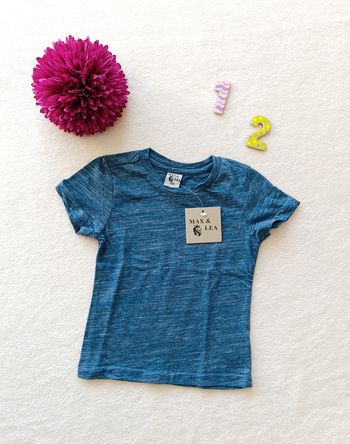 T-shirt bleu neuf 12M