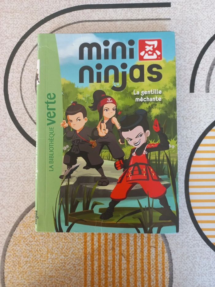 Bibliothèque verte Mini ninjas tome 5