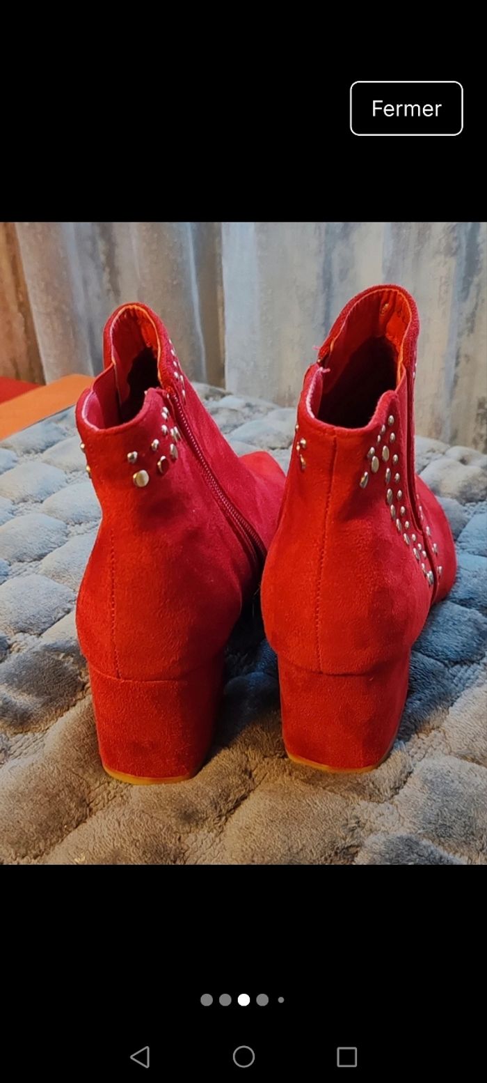 Bottines rouges pointure 38.neuf jamais porté - photo numéro 4