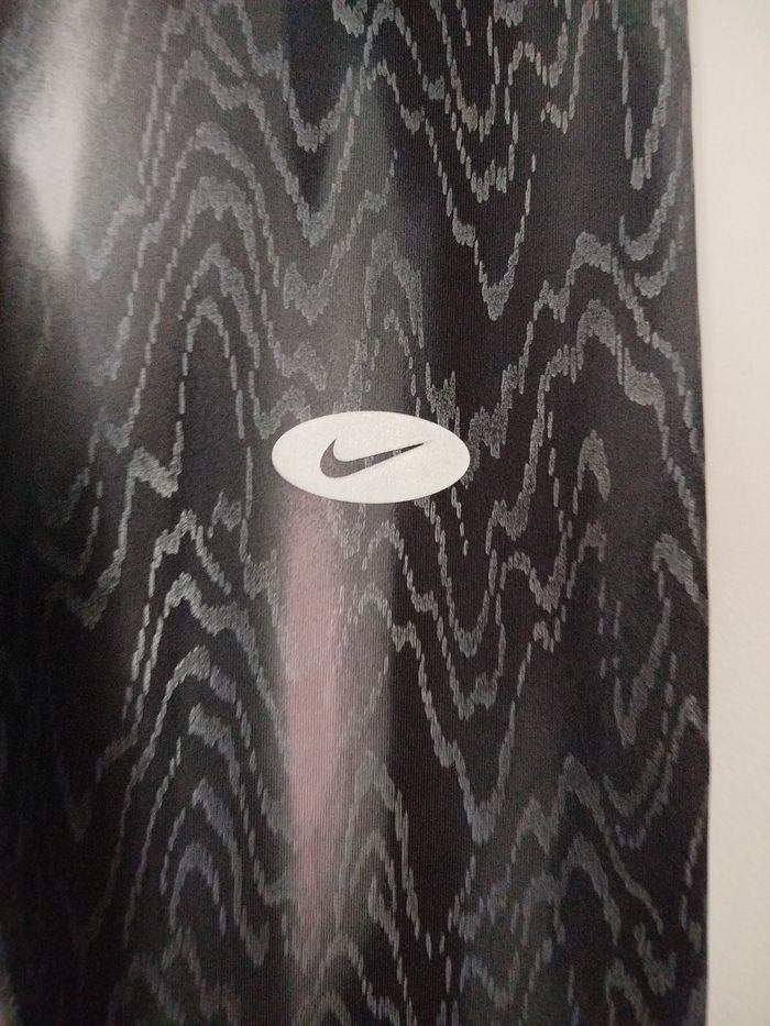 Legging Nike fille XS - photo numéro 2