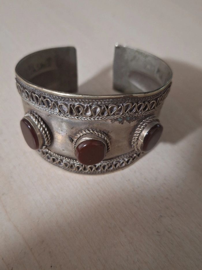 Manchette bracelet berbere turkmen en métal argenté