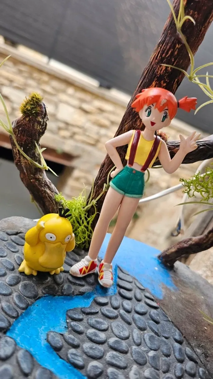 Super figurine Pokemon Nintendo tomy C.G.T.S.J ondine