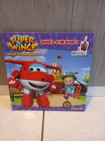 Livre enfant super wings, quel cirque, à Moscou
