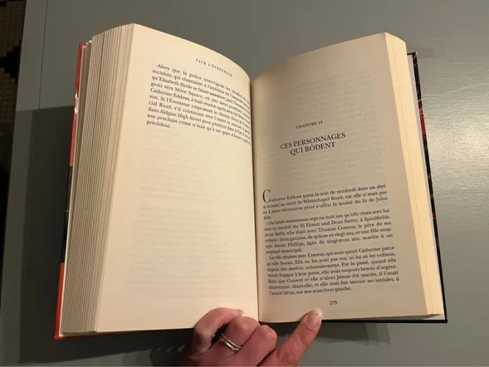 Livre Jack l’Éventreur par Patricia Cornwell - photo numéro 6