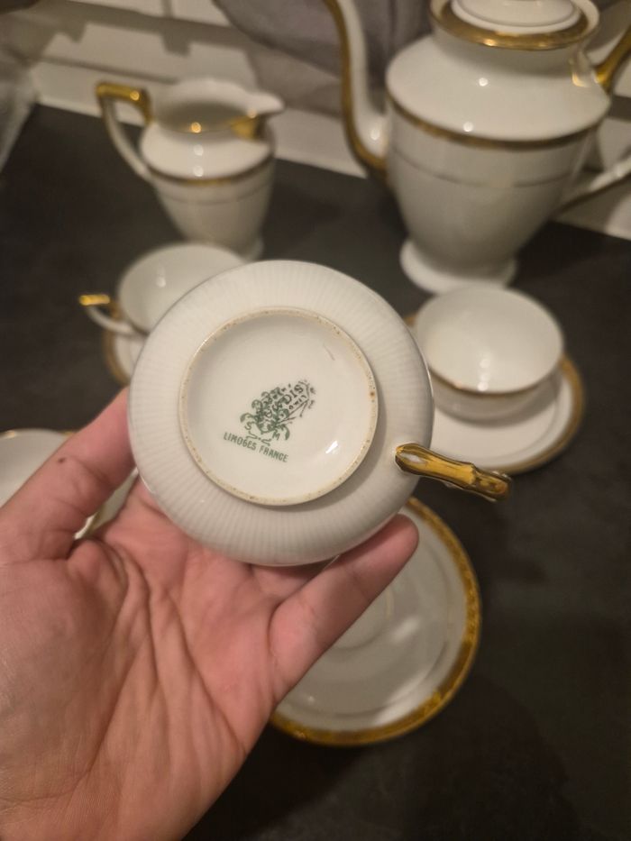 Service café/thé 10 pièces Porcelaine de Limoges  blanc&or - photo numéro 4