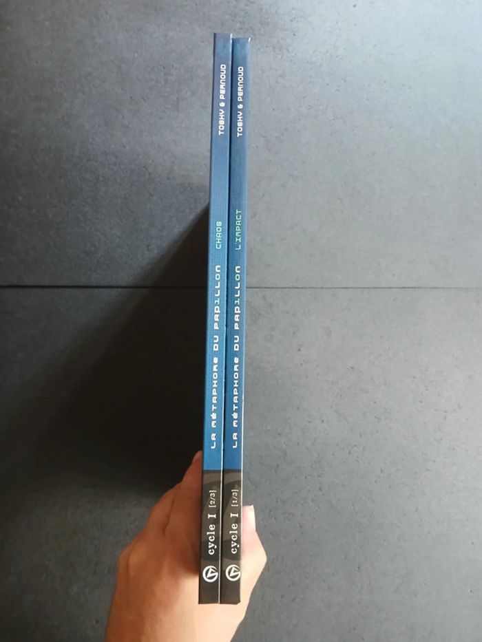 Lot de 2 bd la métaphore du papillon 1 et 2,EO - photo numéro 2