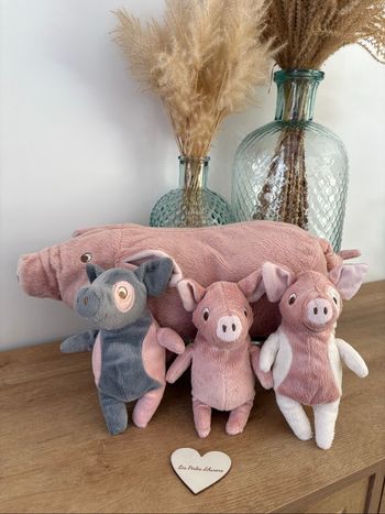 Peluches maman et ses bébés cochons