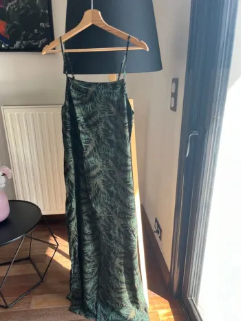 Robe kaki