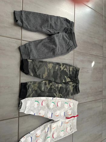 Lot pantalon chaud
